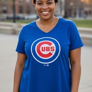 Fanatics Blue Cubs Logo V-Neck Tee